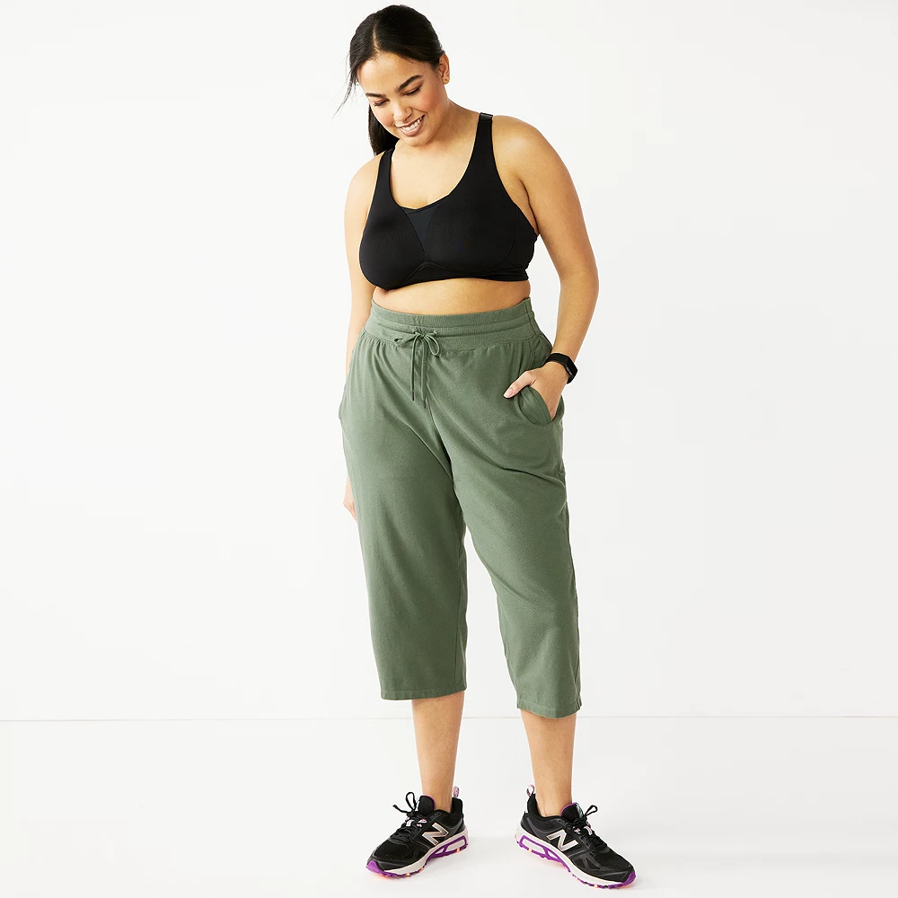 Plus Size Tek Gear® Essential Straight-Leg Capris 3 Plus Size Tek Gear® Essential Straight-Leg Capris - Image 3