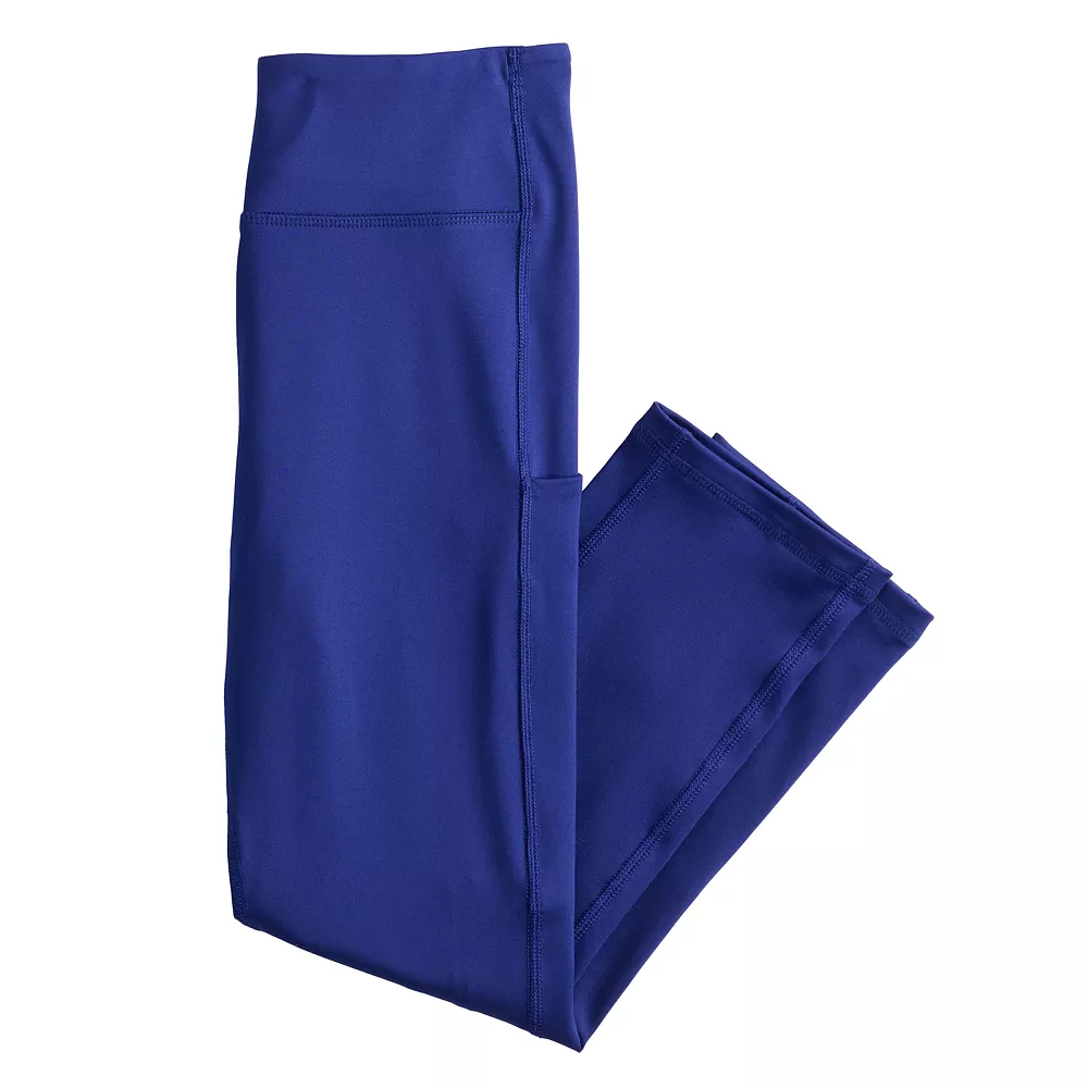 Petite Tek Gear® Core High-Waisted Capri Leggings 2 Petite Tek Gear® Core High-Waisted Capri Leggings - Image 2